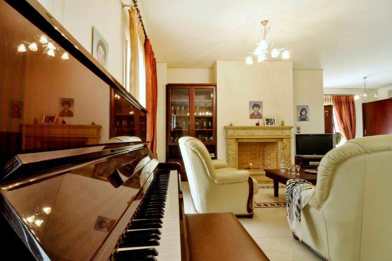 コルフ島 Piano Houseヴィラ エクステリア 写真